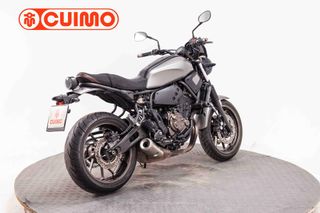 YAMAHA XSR 700