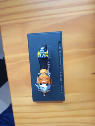 Moto Honda RC211V Valentino Rossi 2002