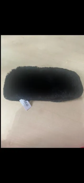 Collo pelliccia ecologica nero nuovo