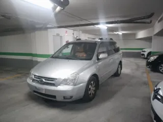 KIA Carnival 2009