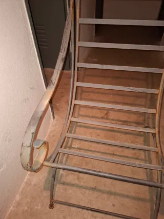 Silla de forja con brazos