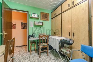 Piso en venta en Ca n'Aurell en Terrassa