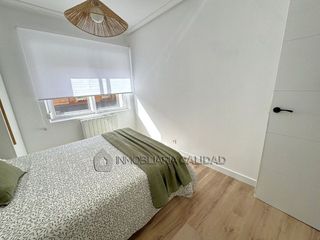 Piso en alquiler en Plaza España - Villa Pilar - Reyes Católicos - Vadillos en Burgos