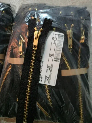 Cremalleras YKK 16cm Negro/Oro