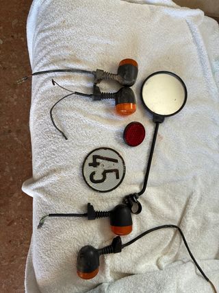 Kit ITV Quad: Luces, Espejo y Matrícula