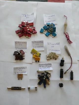 Fusibles y portafusibles varios tipos