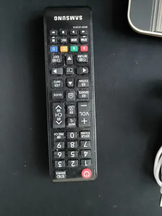 Mandos a distancia WOXTER i-Cube 2400