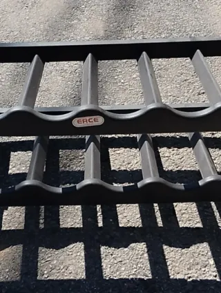 Botellero apilable plástico. 6 botellas balda.