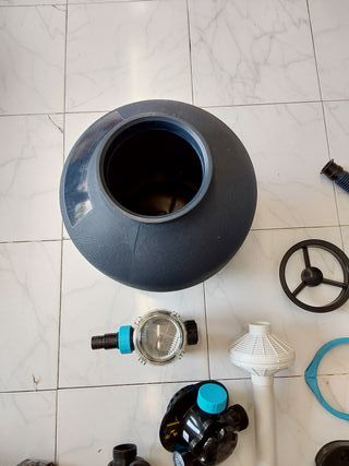 Gre MG400 - Filtro de Piscina para Todo Tipo de Piscinas elevadas, monoblock, 6 m3/h, con prefiltro, Cuba 400 mm