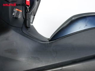 YAMAHA T-MAX 560
