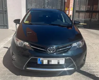 Toyota Auris 2015