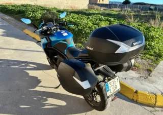 CFMOTO 650GT Azul Negra Seminueva