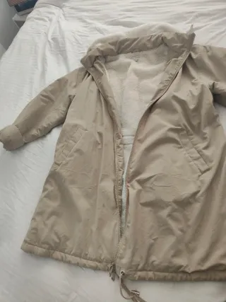 Abrigo premamá beige