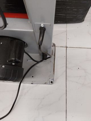 Einhell Sierra de cinta TC-SB 200/1 (250 W, altura de corte máx. 80 mm, diámetro de la conexión de aspiración 36 mm, tope-guía p