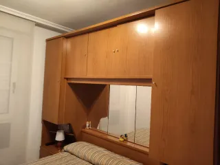 Armario empotrado madera y cristal