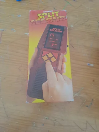 Split Second - Juego Electrónico