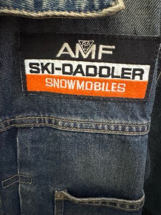 Giubbotto Guess Jeans Vintage con Patch