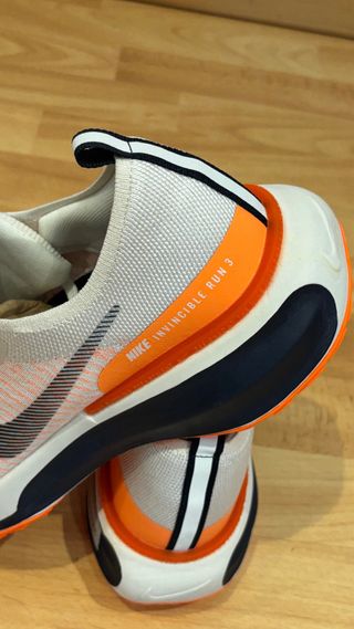 Nike Invincible Run 3 Talla 44