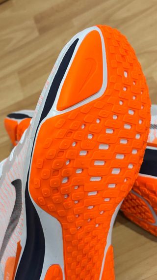 Nike Invincible Run 3 Talla 44