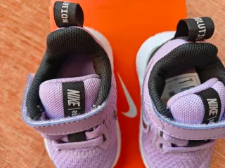 Zapatillas Nike Revolution 5 Bebé Moradas NUEVAS
