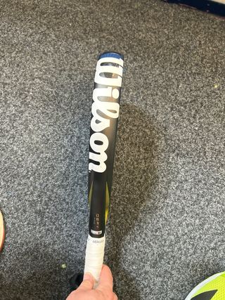 Pala de pádel Wilson DEFY PRO 2025