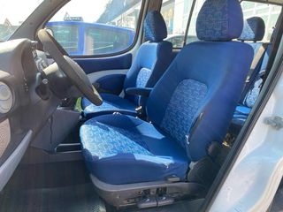 FIAT Doblò 2004