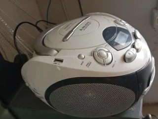 Stereo CD/MP3 Majestic AH 2387R