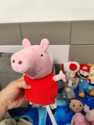 Lote Peluches Mickey, Minnie, Mario, Caillou