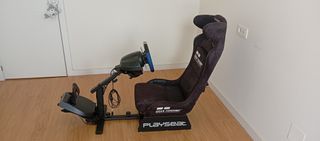 SIMULADOR PLAYSEAT Y VOLANTE LOGITECH PARA PS Y PC
