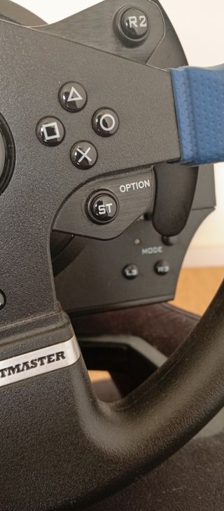 SIMULADOR PLAYSEAT Y VOLANTE LOGITECH PARA PS Y PC