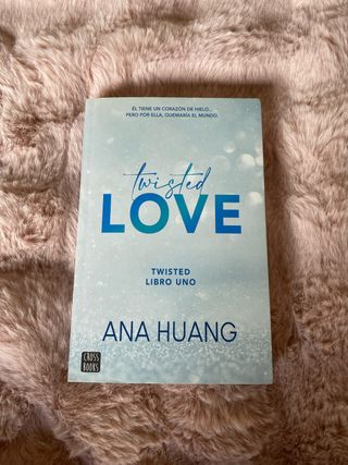 Twisted 1. Twisted love