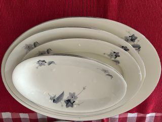 Plato de porcelana Royal Ivory