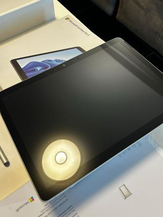 Surface Go 3 + Teclado original + lápiz