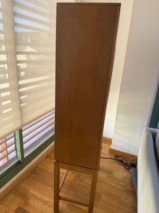 Vitrina Ikea Stockholm Madera y Cristal.