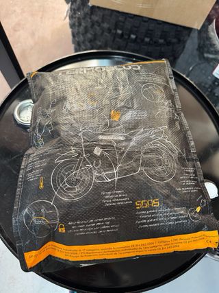 Manta termica Tucano Termoscud R242-X