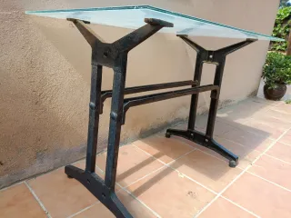 Mesa de jardín cristal y metal