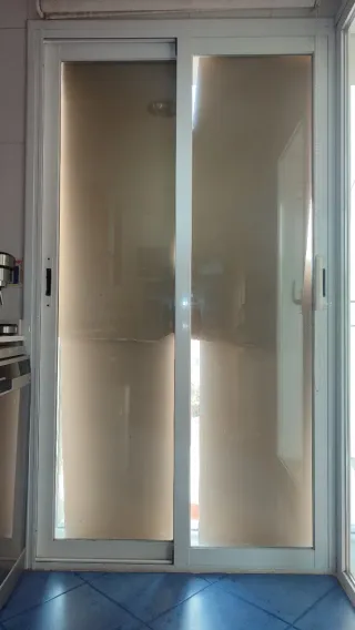 Puertas Correderas Aluminio Blanco