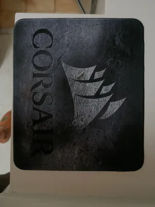 Alfombrilla Corsair pequeña