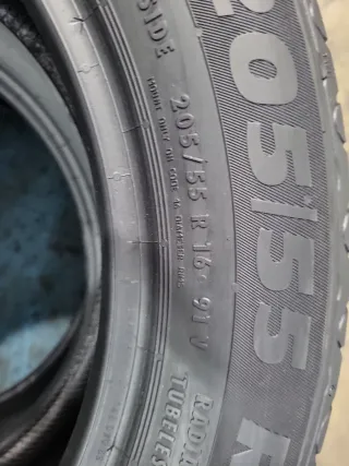 2 Neumáticos 205/55 R16 Feuvert