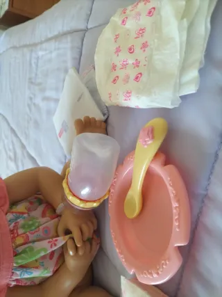 Bambola Baby Mia 2008 con accessori