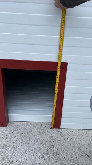 Caseta de perro de madera