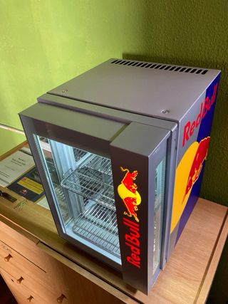 Mini Nevera Red Bull 2020