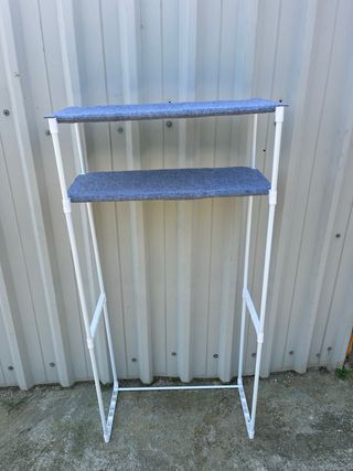 Estantería sobre lavadora