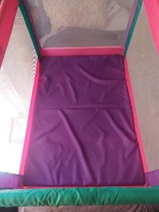 Parque infantil de viaje