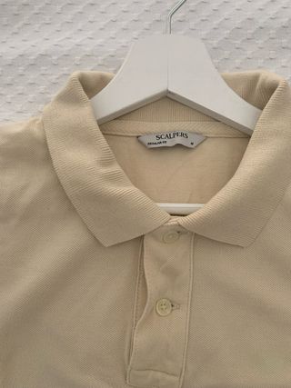 Polo Scalpers color crema