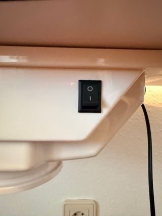 Mesa manicura plegable con aspirador