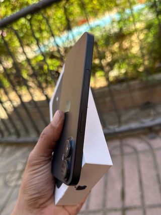 iPhone 16 128gb 91% Batería