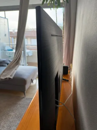 TV Samsung 65 4K UHD Smart TV - Para Reparar