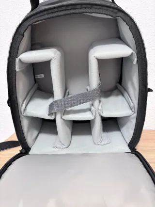 Mochila Nikon Negra y Amarilla