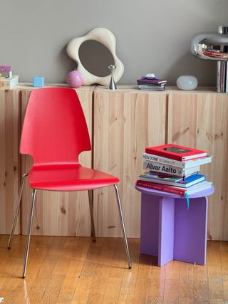 Silla vintage IKEA Vilmar Roja Diseño space age